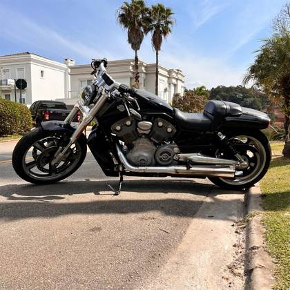 HARLEY-DAVIDSON V ROD NIGHT ROD ESPECIAL HARLEY-DAVIDSON V ROD NIGHT ROD ESPECIAL